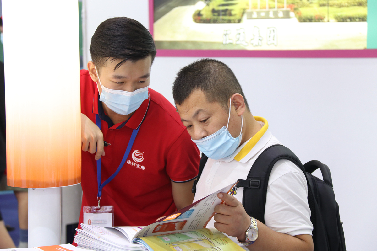 產(chǎn)品有特色、價格好操作，康祥避孕套閃亮國藥會！(圖12)